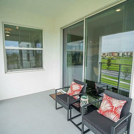 Only 5 Miles From Disney! Free Water Park! 2 Bed, 2 Bath Condo, Sleeps 8 Kissimmee Exterior foto