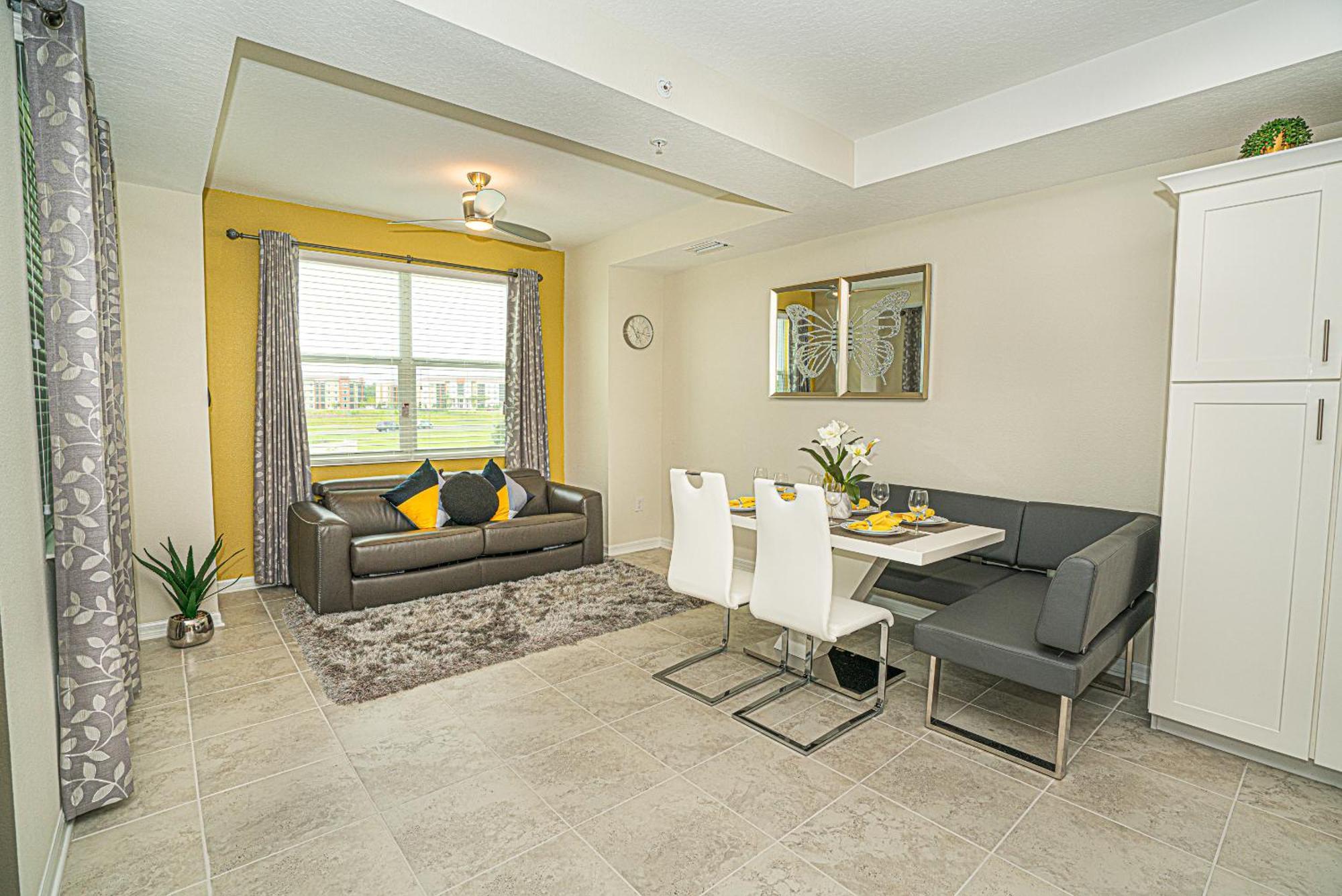 Only 5 Miles From Disney! Free Water Park! 2 Bed, 2 Bath Condo, Sleeps 8 Kissimmee Exterior foto
