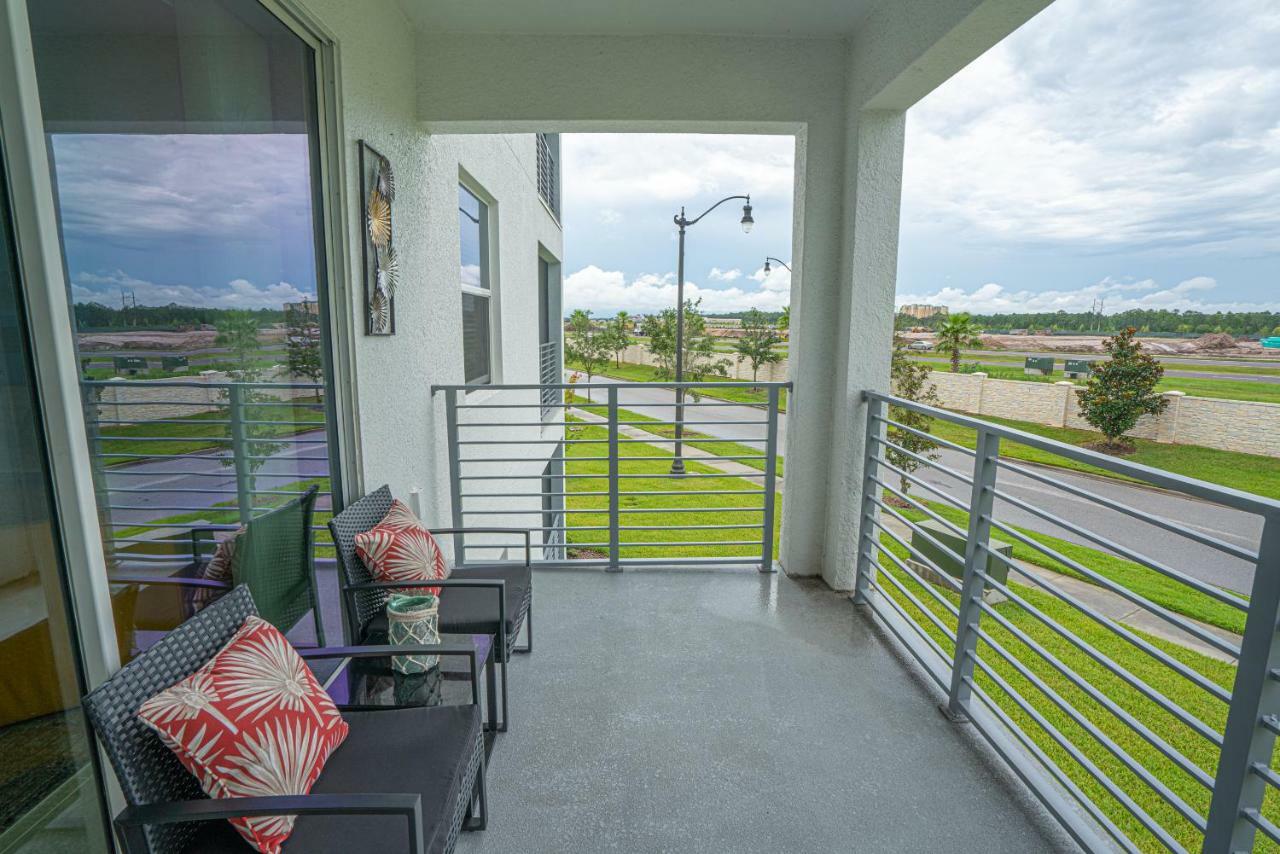 Only 5 Miles From Disney! Free Water Park! 2 Bed, 2 Bath Condo, Sleeps 8 Kissimmee Exterior foto